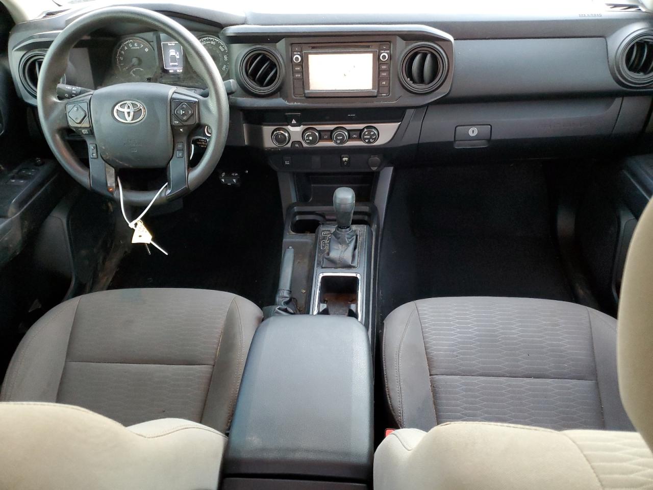 2019 Toyota Tacoma - Image 8