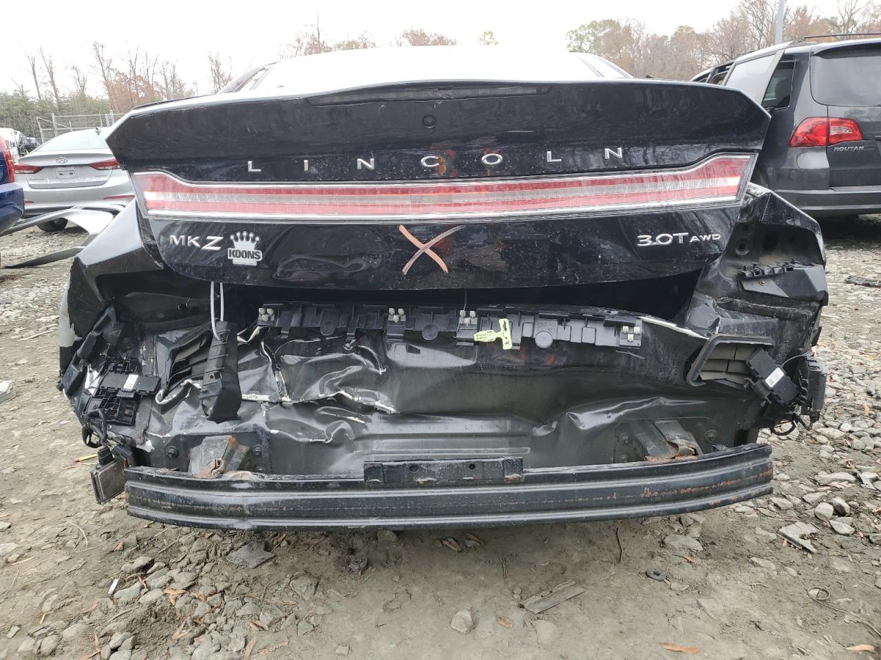 2020 Lincoln MKZ - Image 6