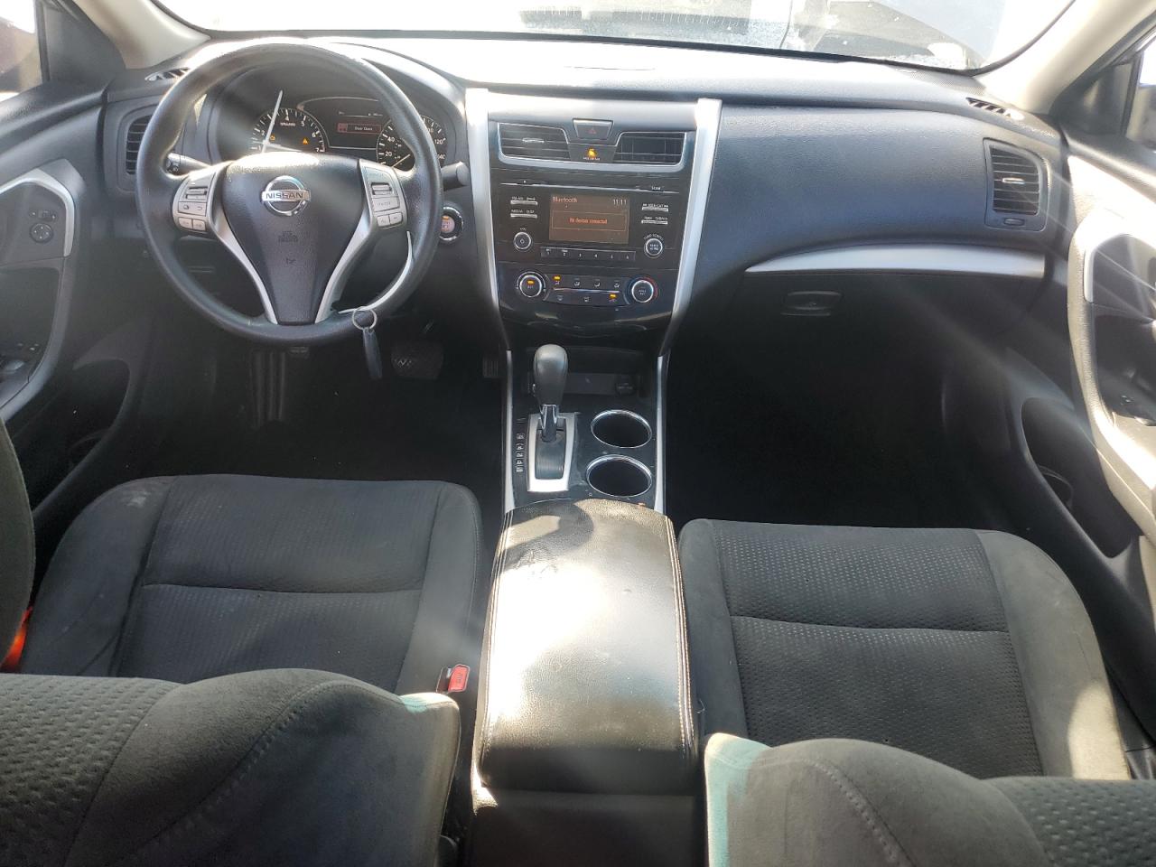 2015 Nissan Altima - Image 8