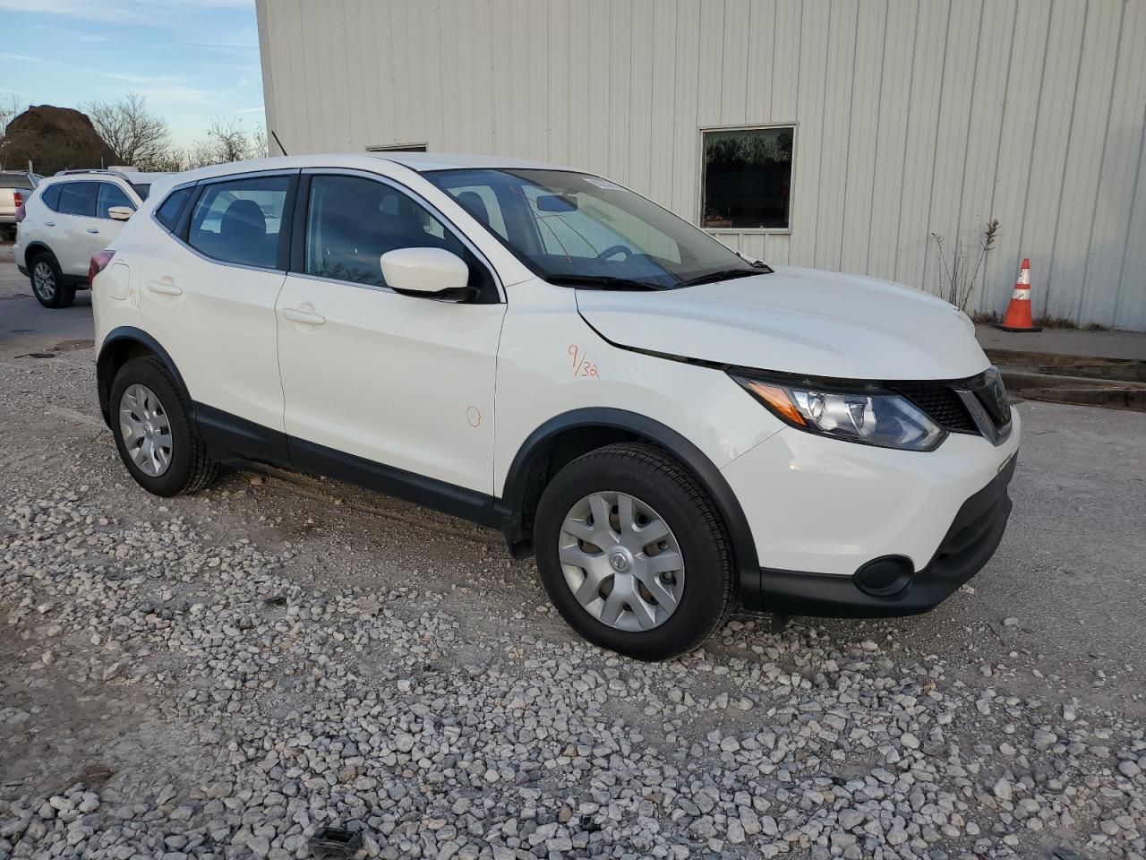 2019 Nissan Rogue - Image 4