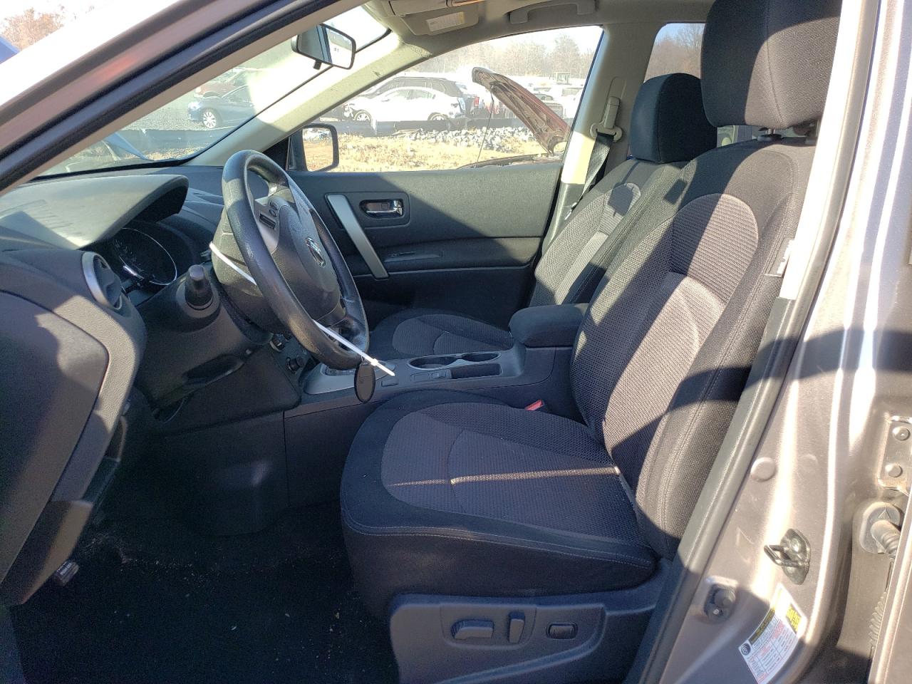 2012 Nissan Rogue - Image 7