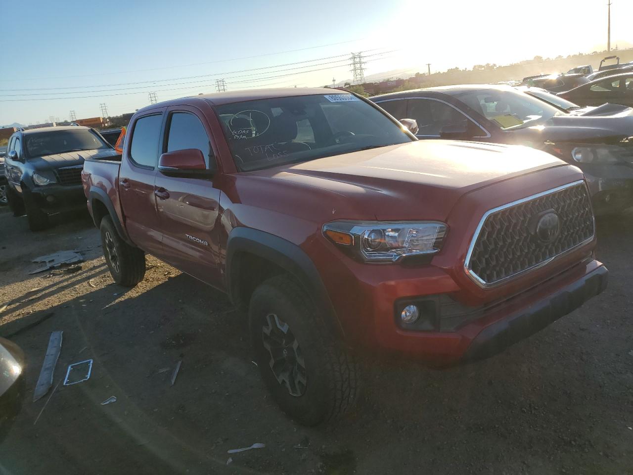 VIN 3TMAZ5CN2JM077563 2018 TOYOTA TACOMA no.4