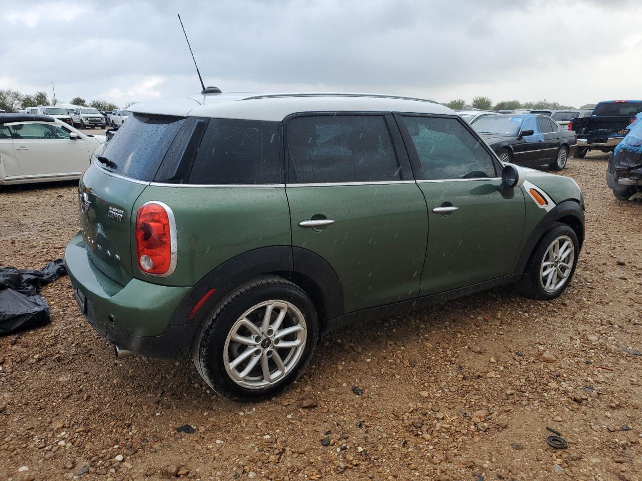 VIN WMWZB3C53FWR46011 2015 MINI COOPER no.3