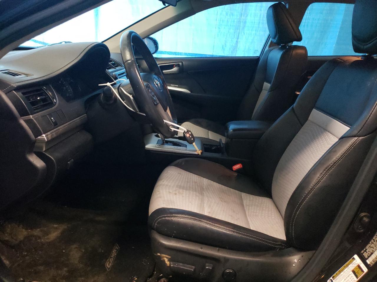 2014 Toyota Camry - Image 7