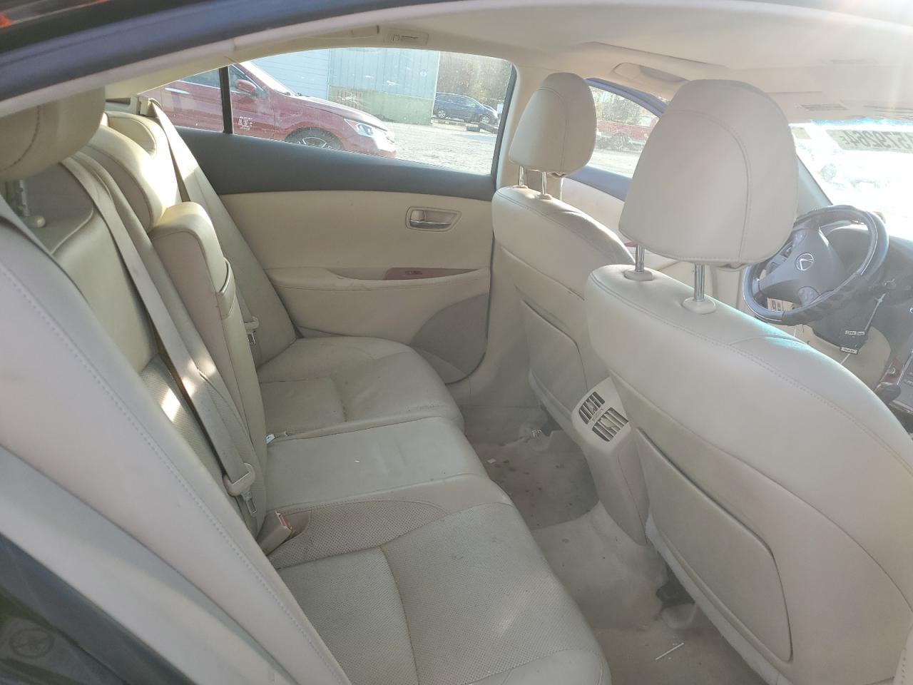 2008 Lexus ES - Image 10