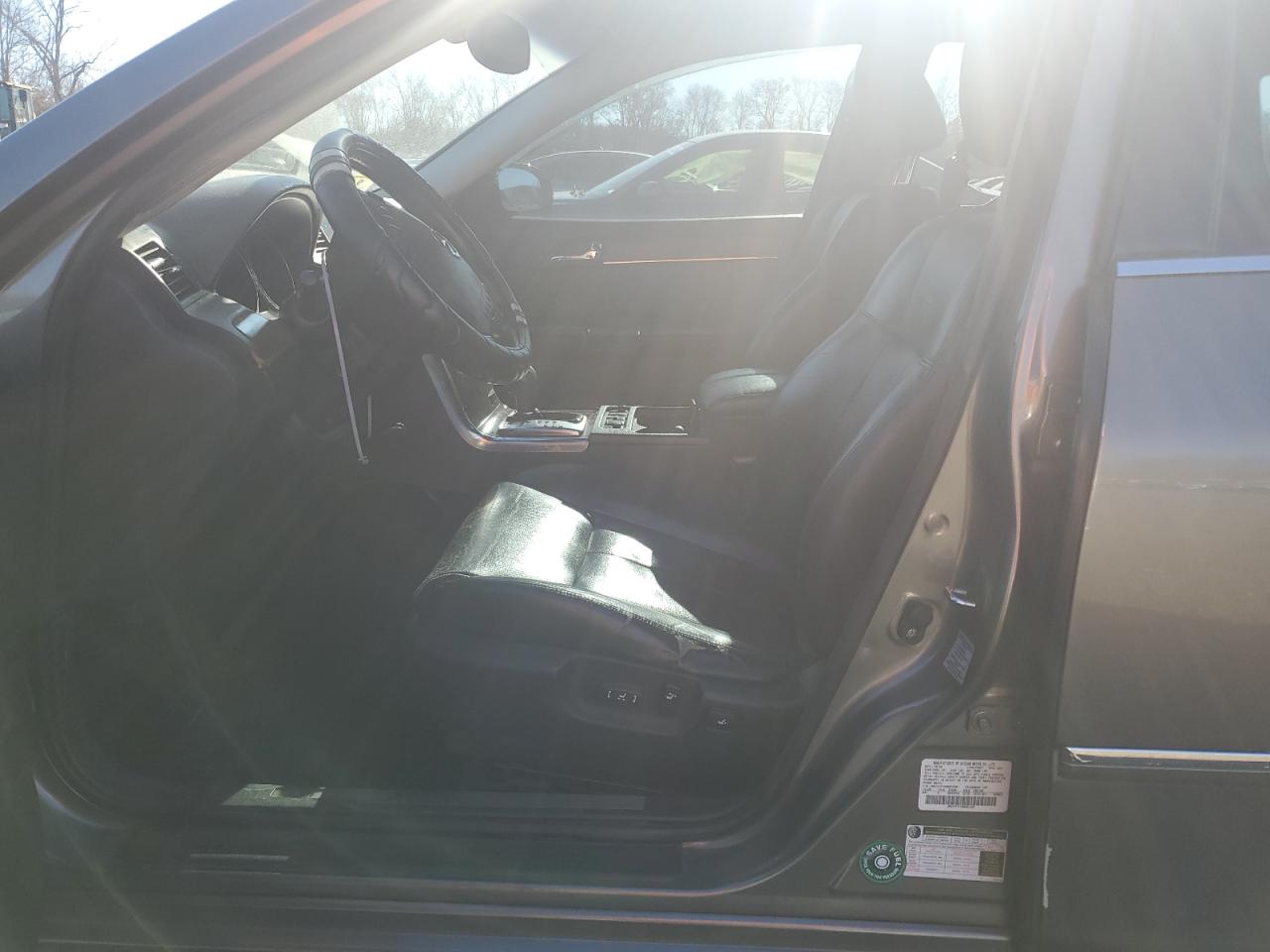 2009 Infiniti M - Image 7