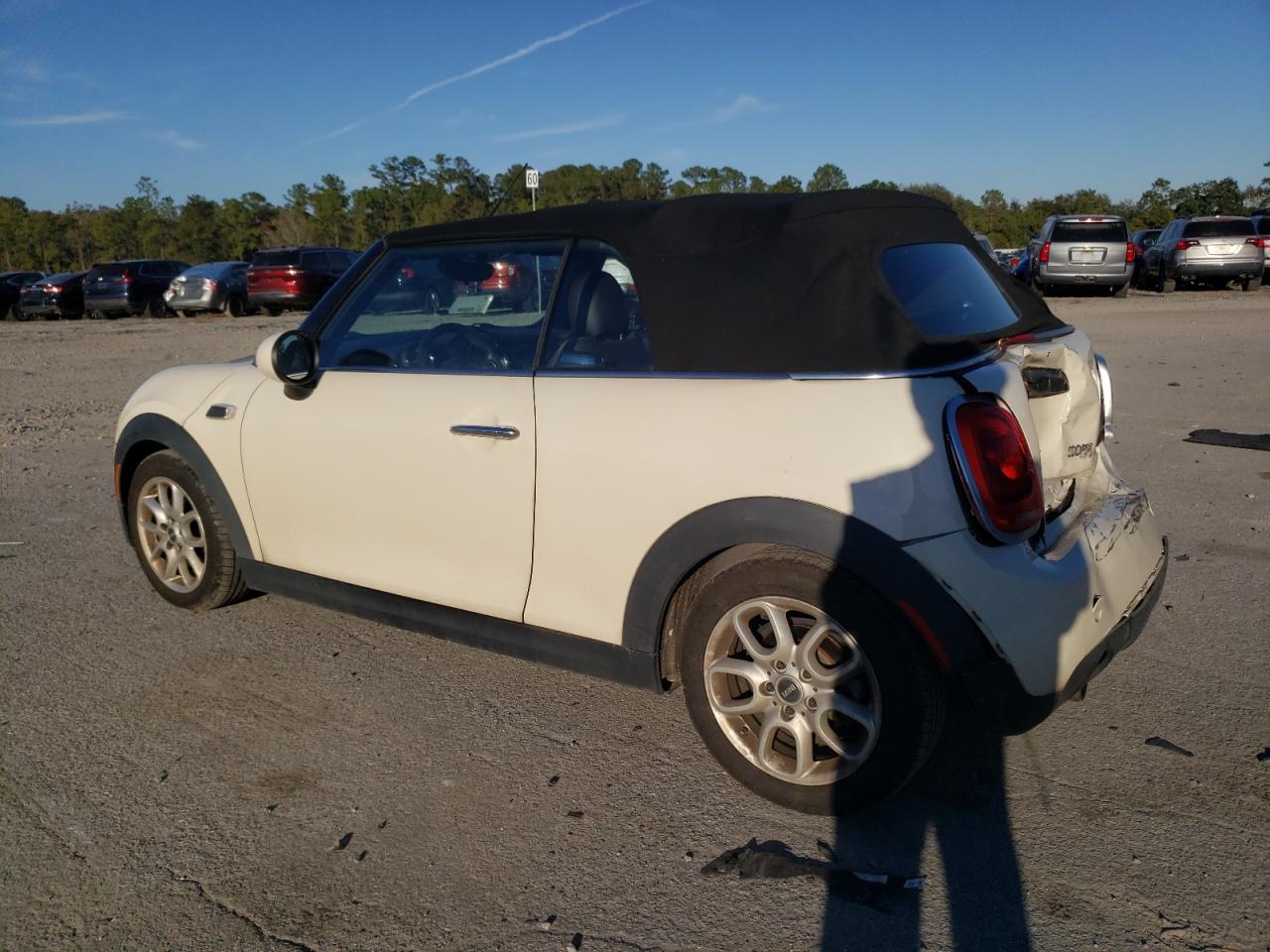 2017 MINI Cooper - Image 2
