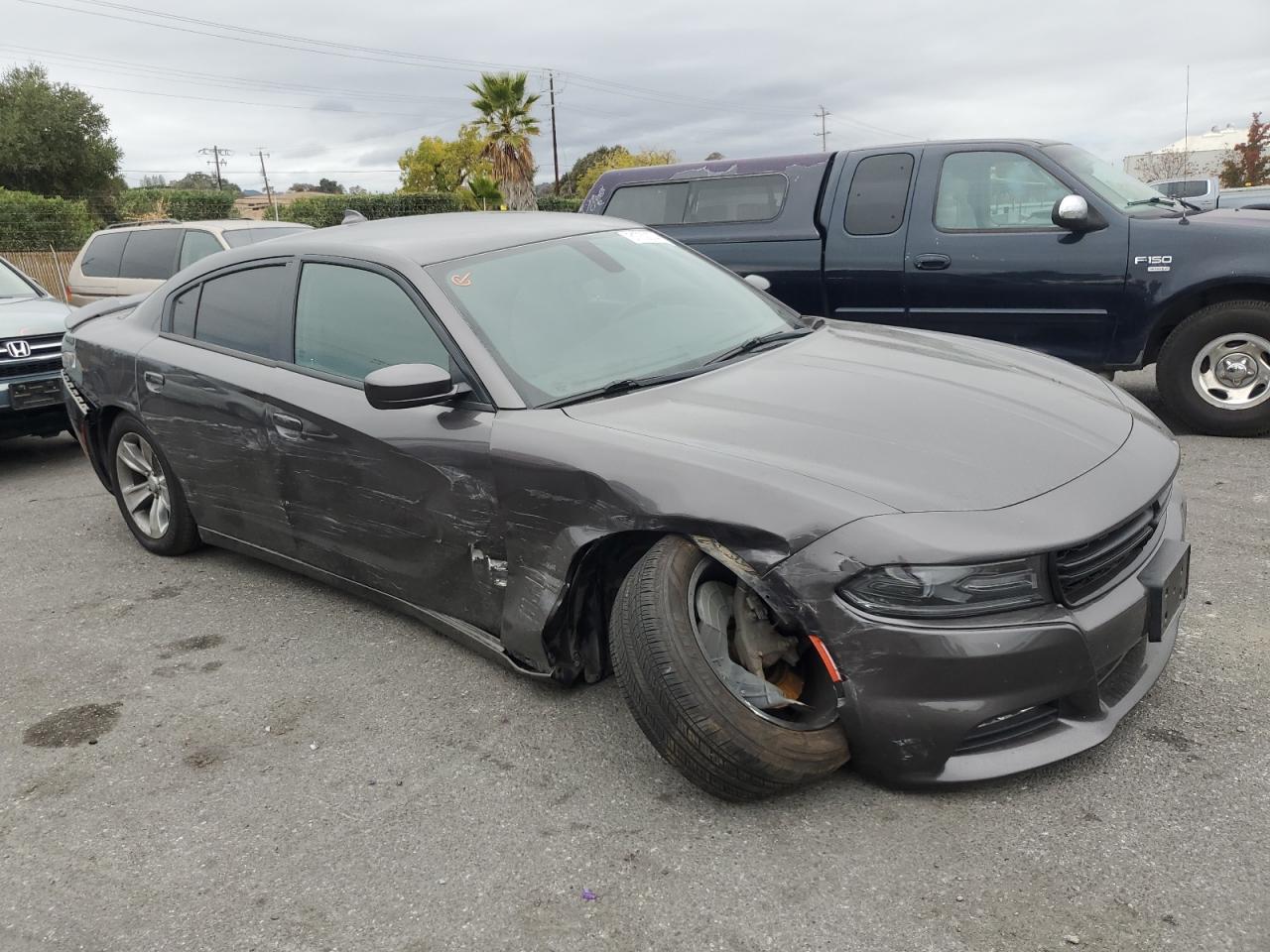 VIN 2C3CDXHG5HH593295 2017 DODGE CHARGER no.4