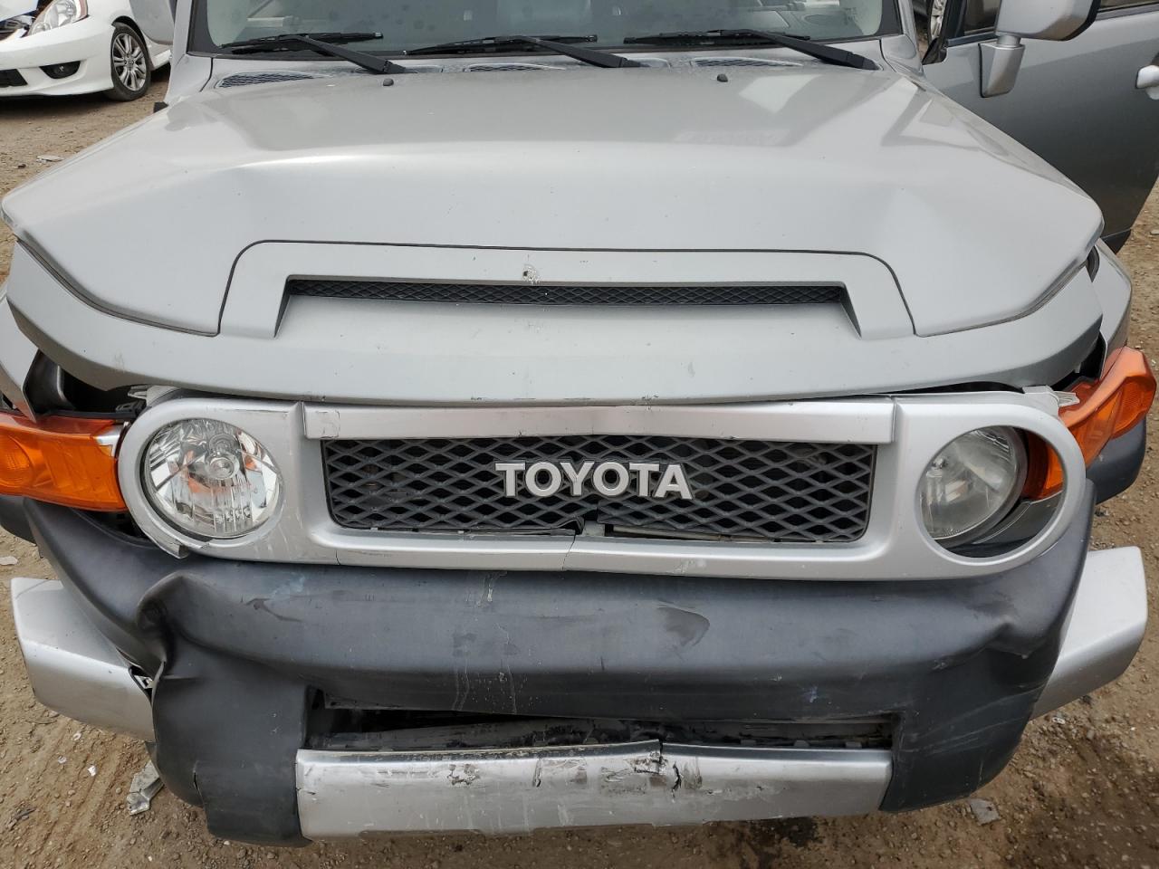 2010 Toyota Fj Cruiser VIN: JTEBU4BF8AK072460 Lot: 82450204