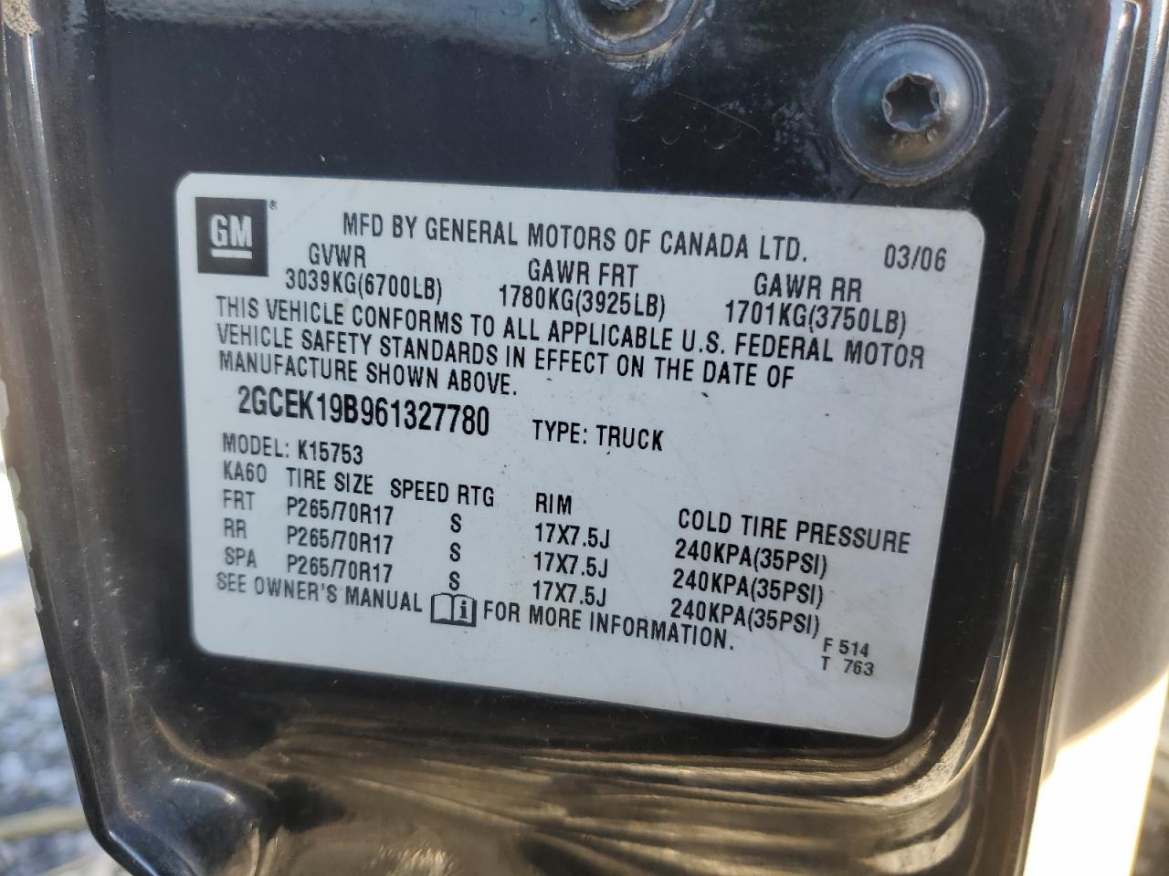 2006 Chevrolet Silverado - Image 14