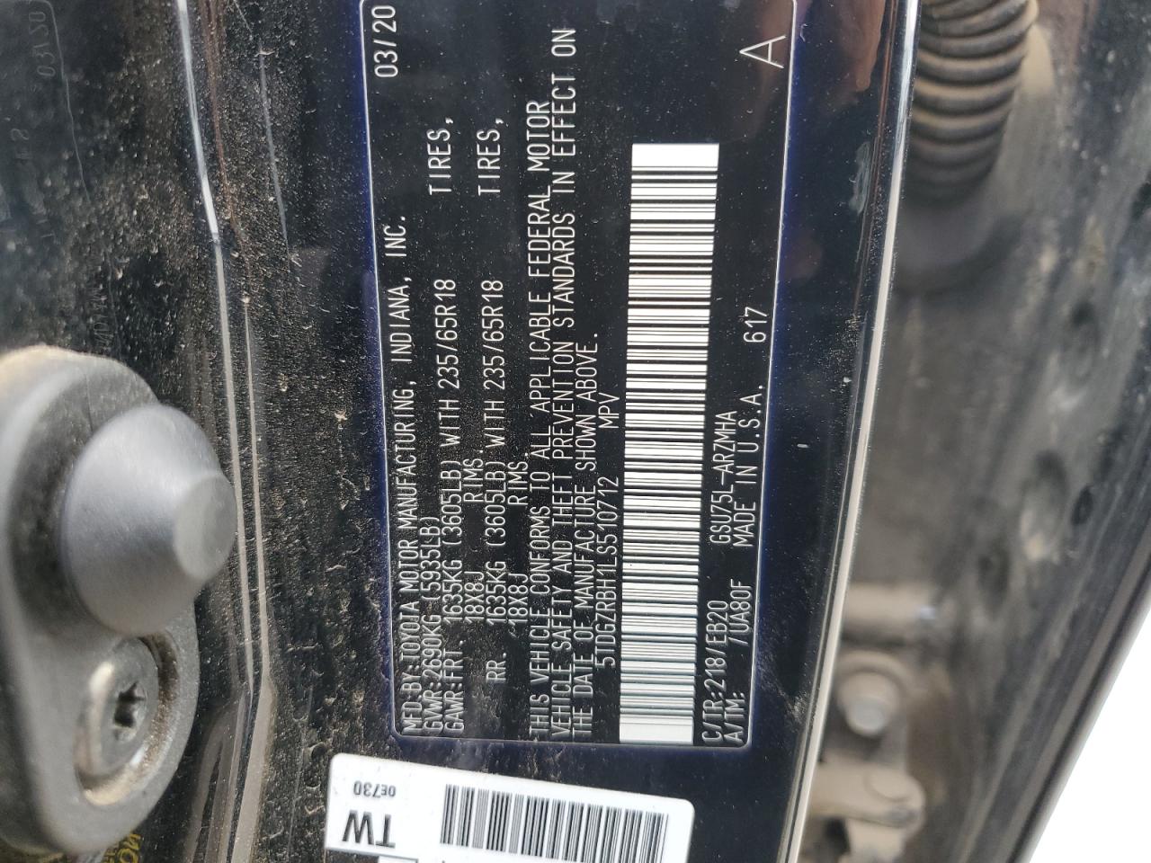 2020 Toyota Highlander - Image 15