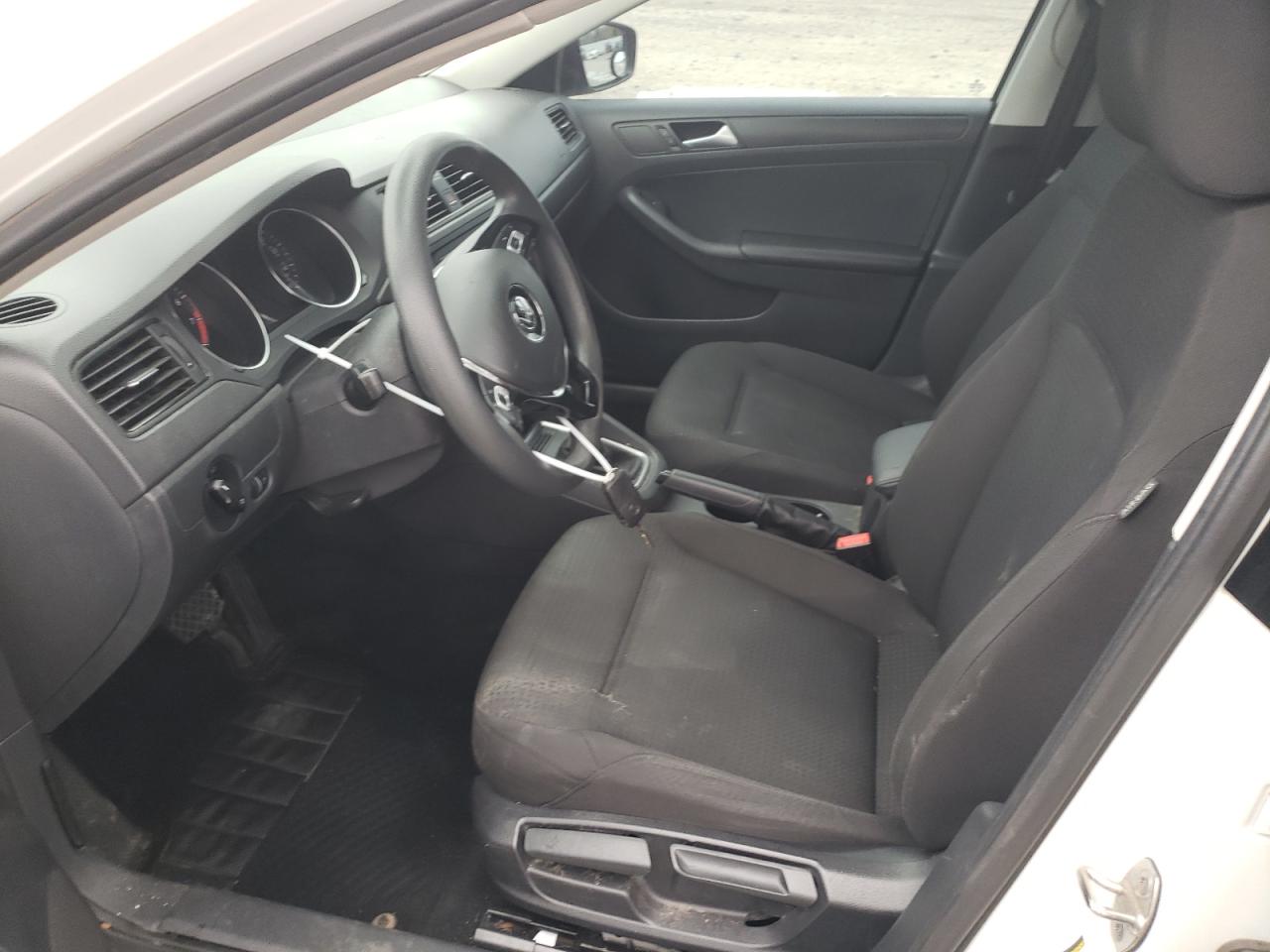 2015 Volkswagen Jetta - Image 7