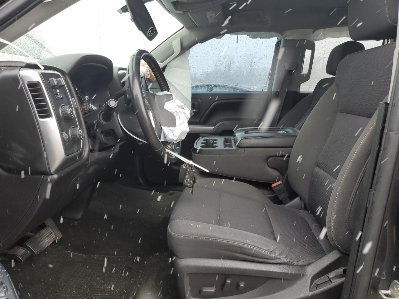 2016 Chevrolet Silverado - Image 7
