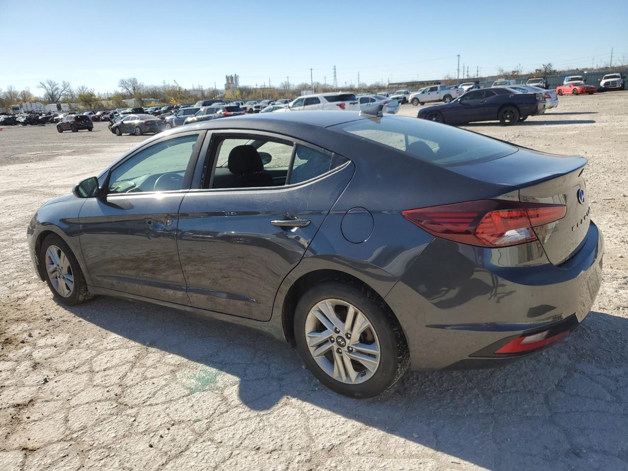 2020 Hyundai Elantra - Image 2