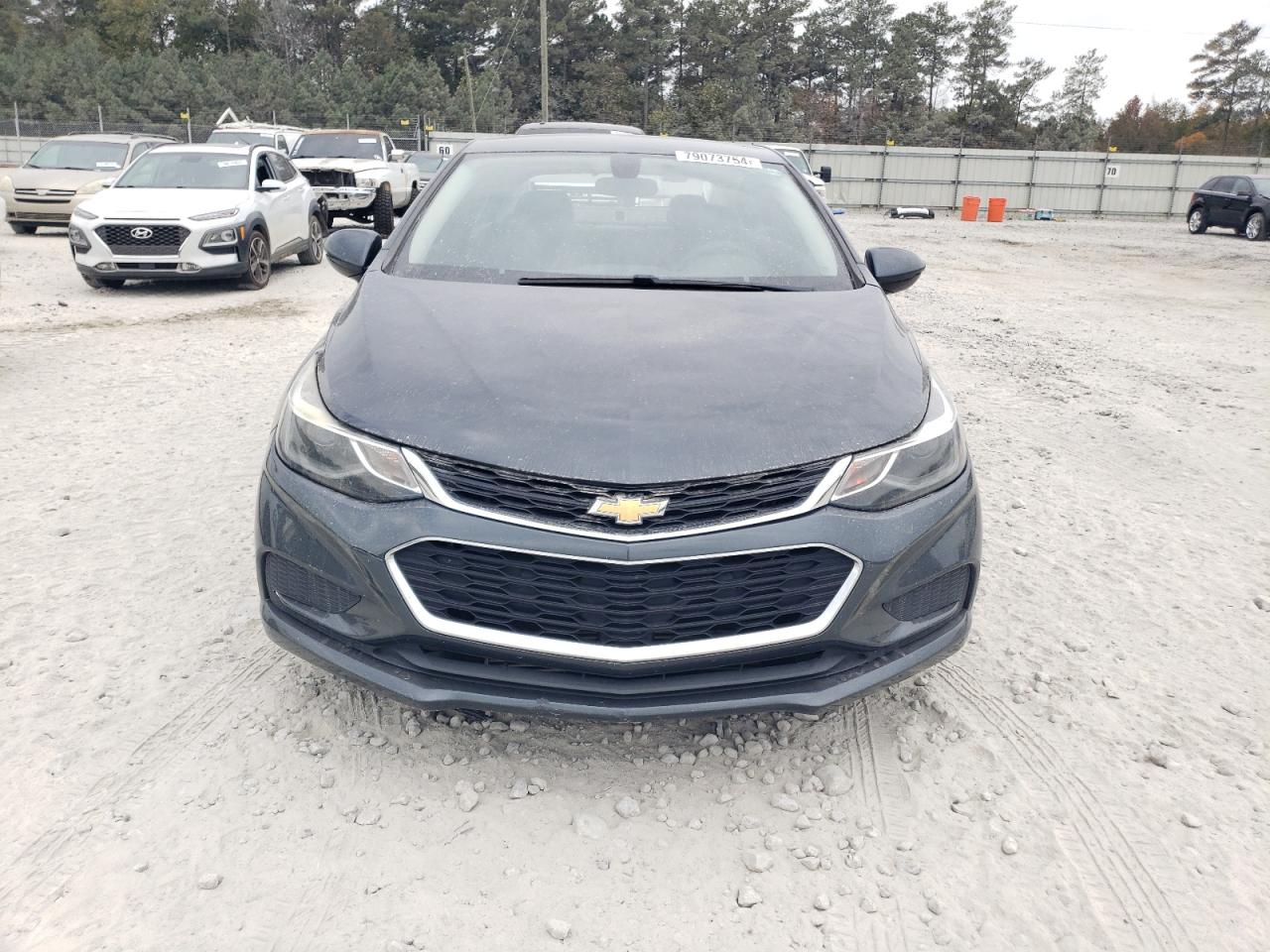 2017 Chevrolet Cruze - Image 5