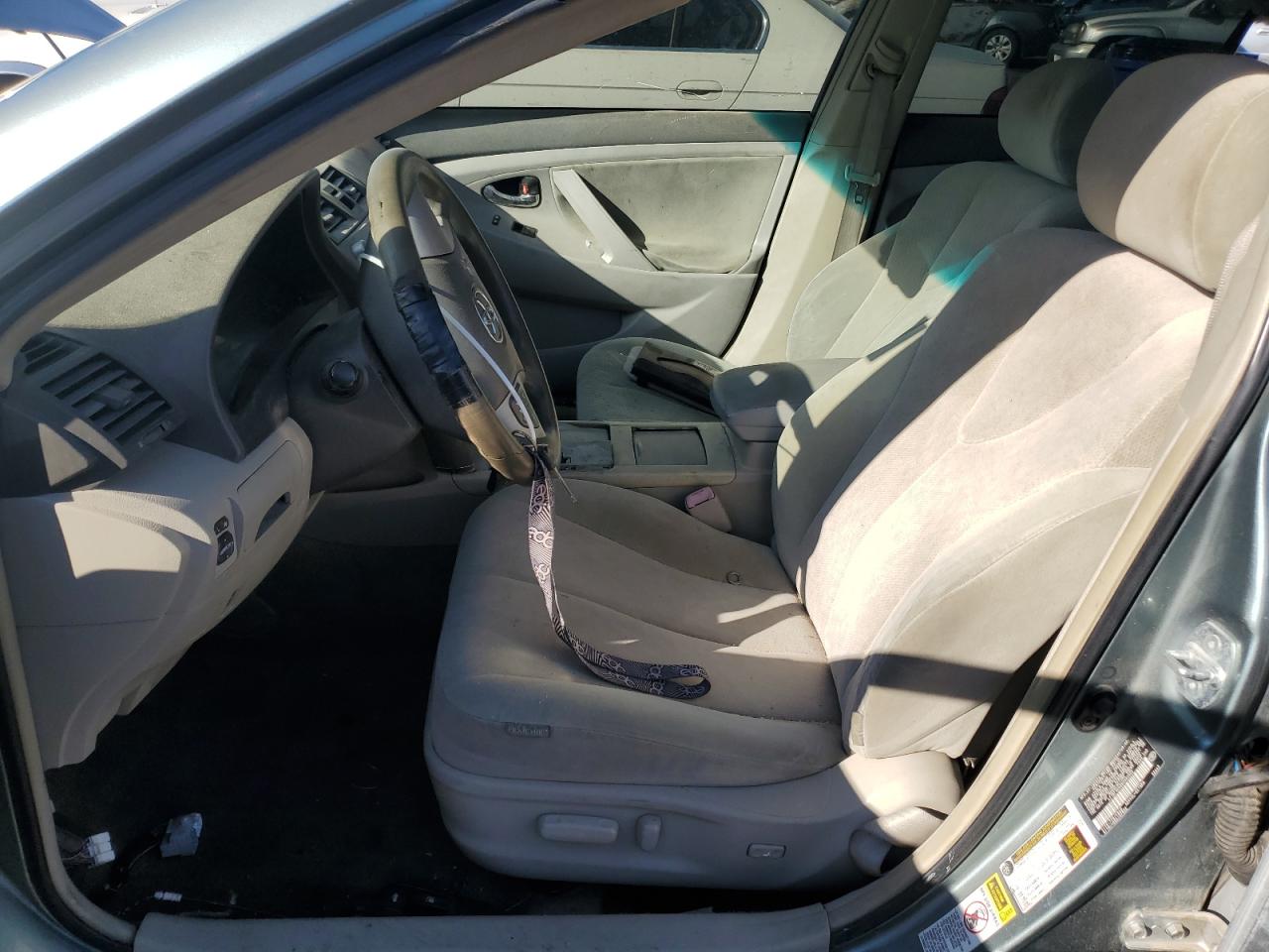 2011 Toyota Camry - Image 7
