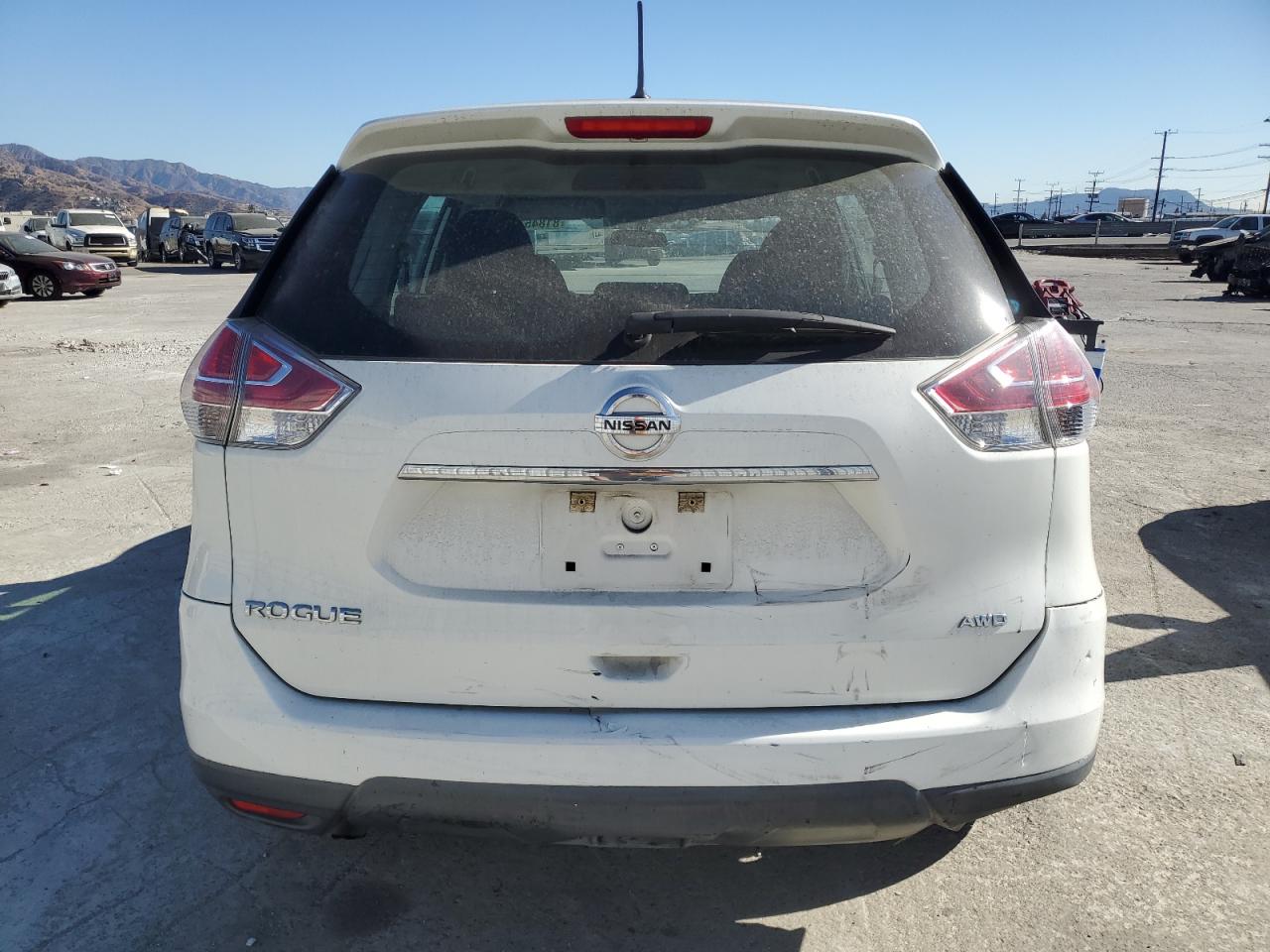 2016 Nissan Rogue - Image 6