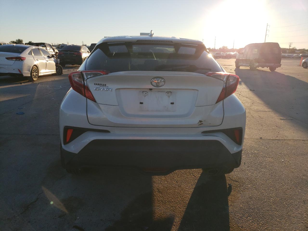 2018 Toyota C-HR - Image 6