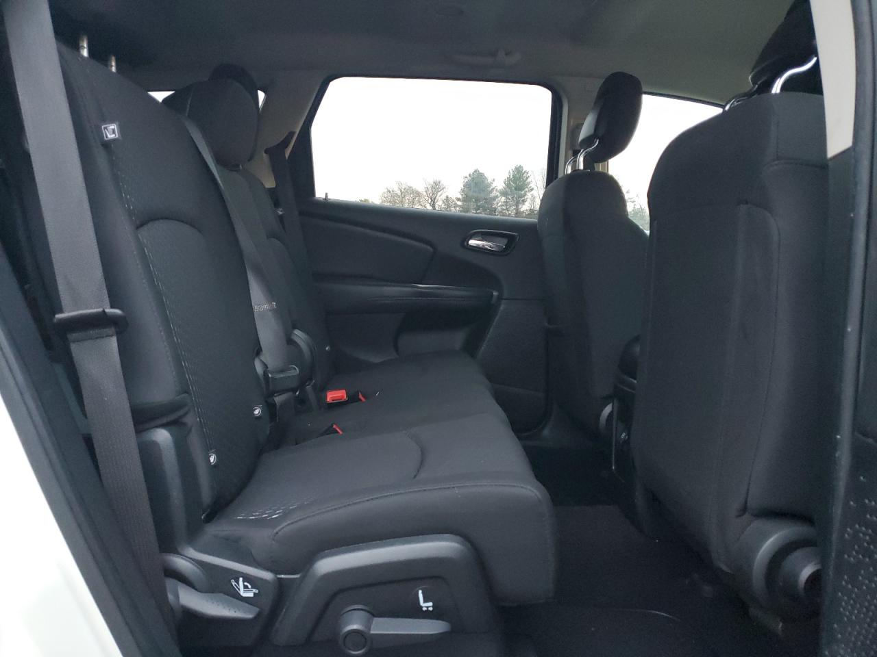 2018 Dodge Journey - Image 11