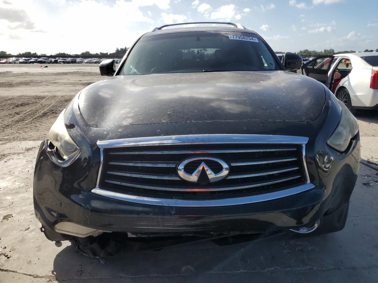 2014 Infiniti QX70 - Image 5