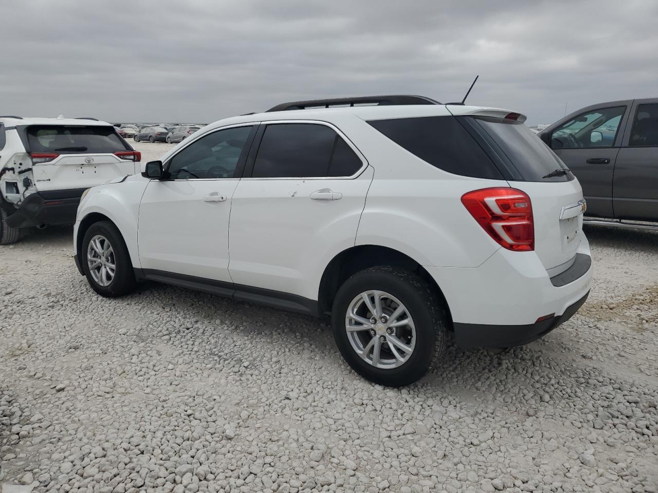 VIN 2GNALCEK2G6106434 2016 CHEVROLET EQUINOX no.2