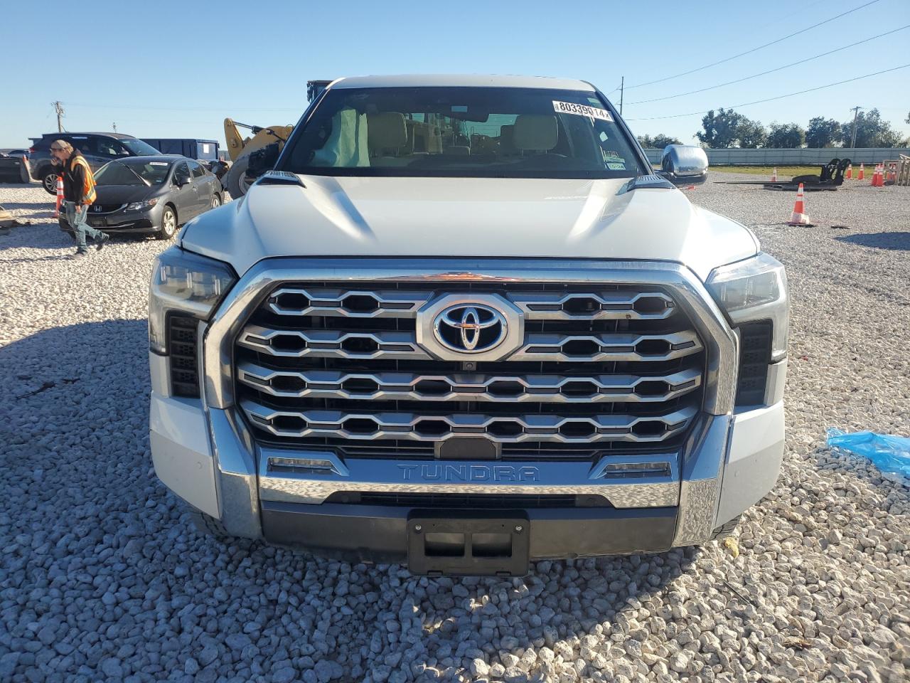 2023 Toyota Tundra - Image 5