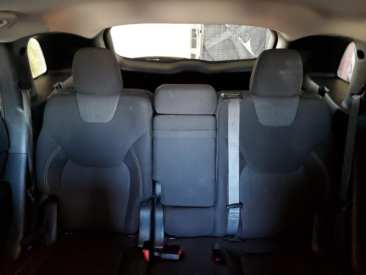 2016 Jeep Grand Cherokee - Image 10