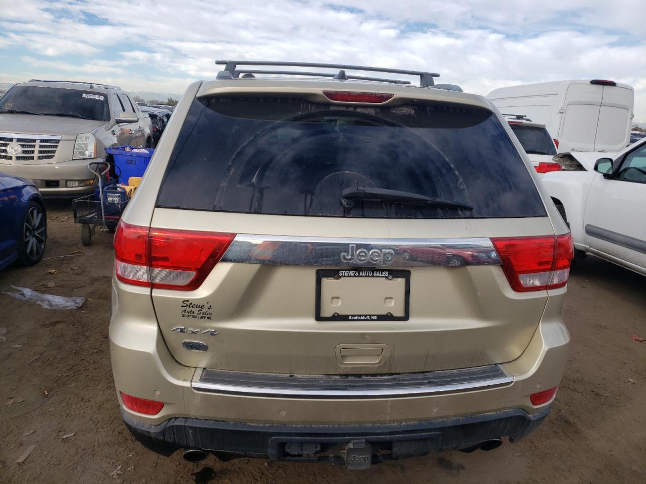 2011 Jeep Grand Cherokee - Image 6