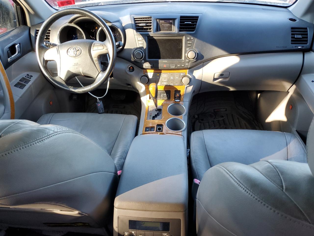 2008 Toyota Highlander - Image 8