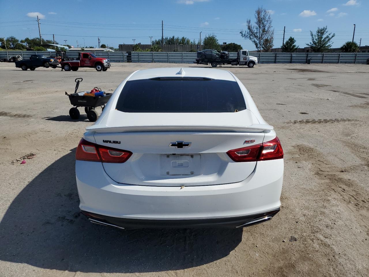 2021 Chevrolet Malibu - Image 6