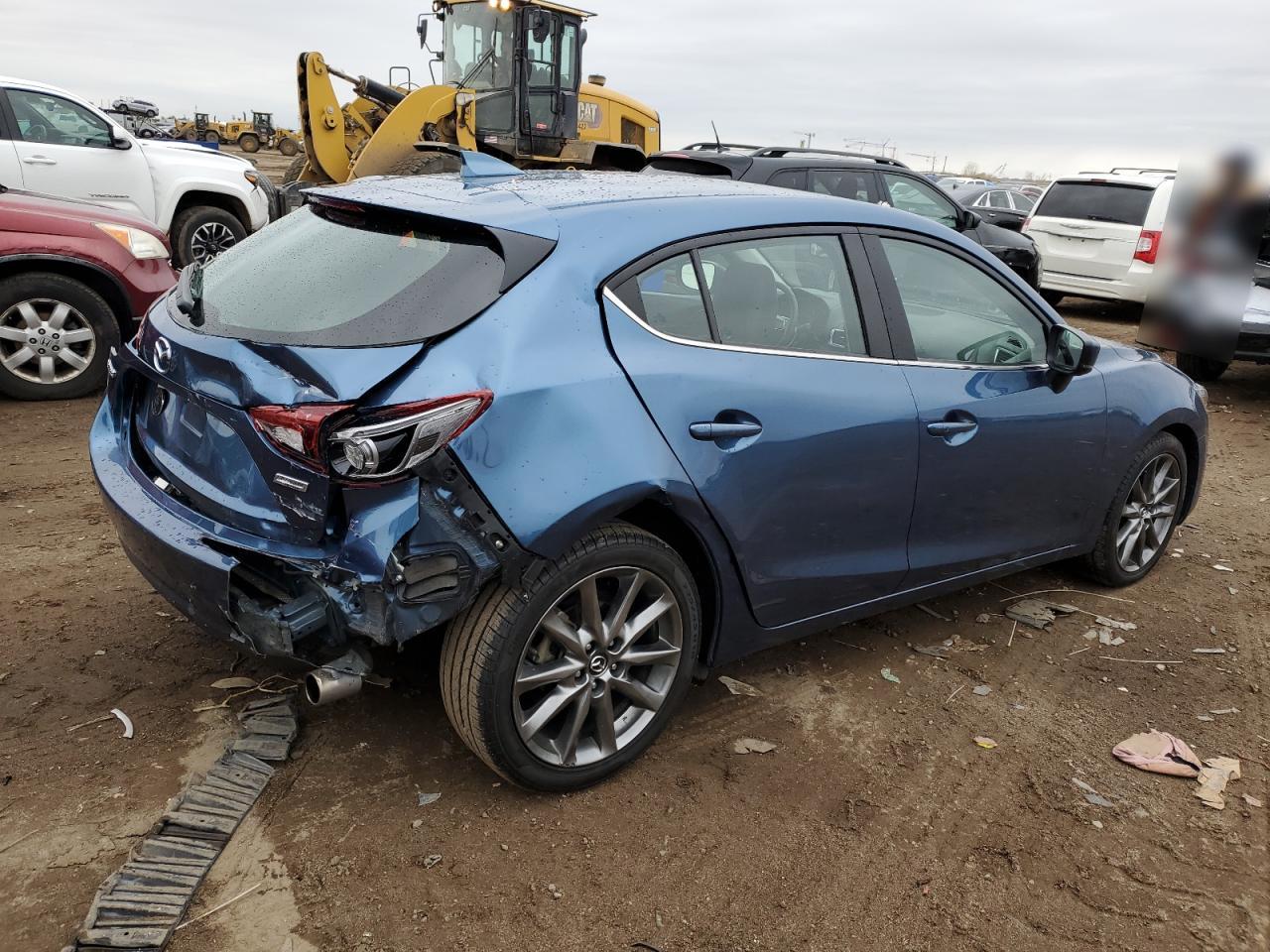 2018 Mazda 3 - Image 3
