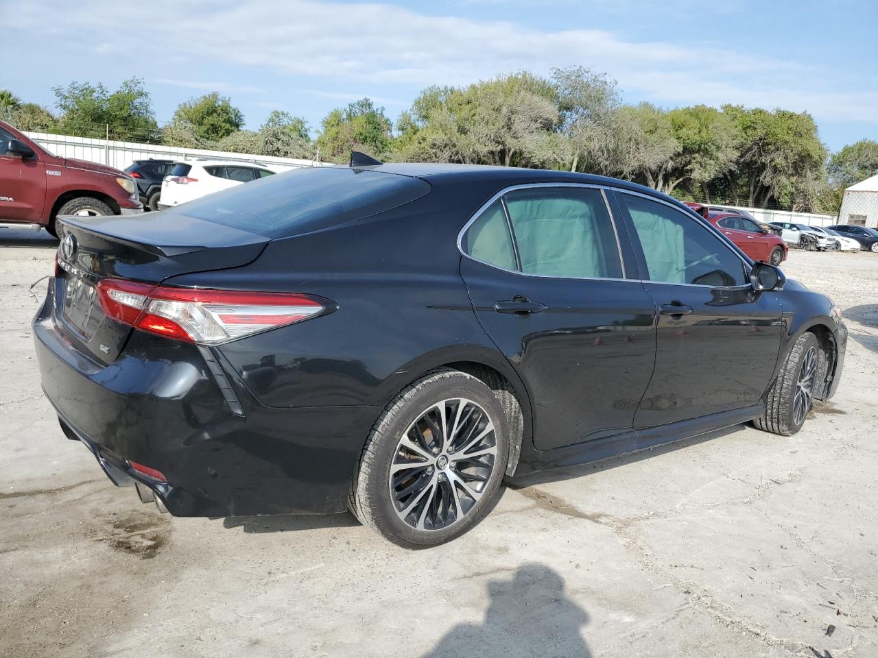 2019 Toyota Camry - Image 3