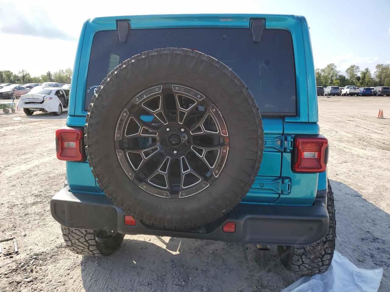 2020 Jeep Wrangler - Image 6