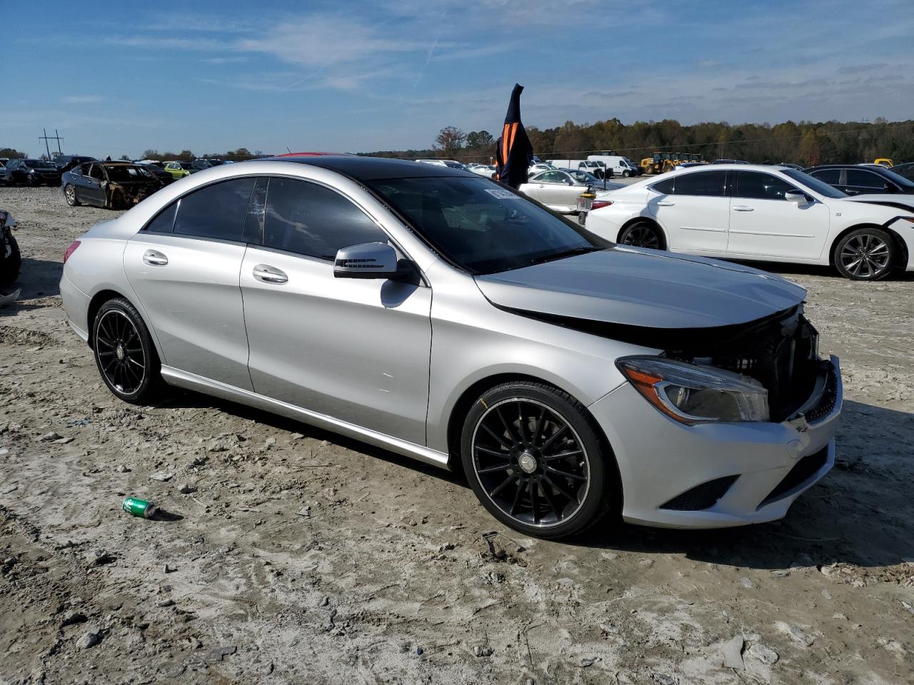 2014 Mercedes-Benz CLA-klasse - Image 4