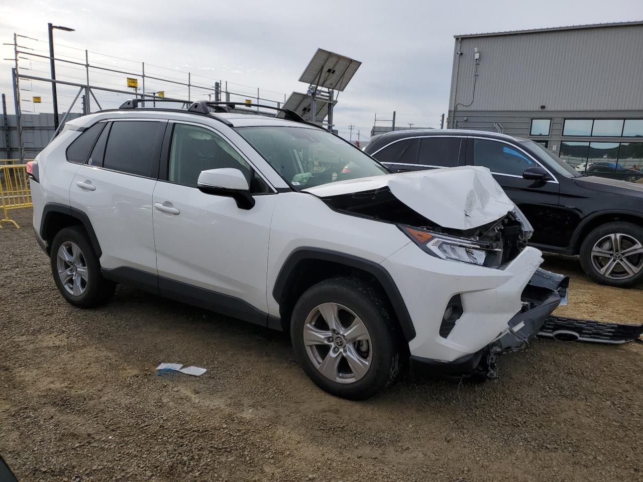 2021 Toyota RAV 4 - Image 4