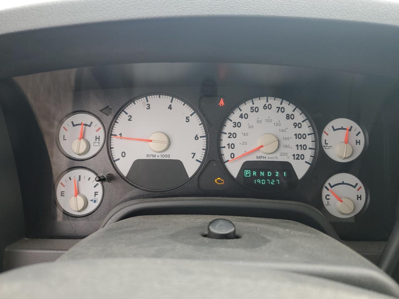 2007 Dodge RAM - Image 9