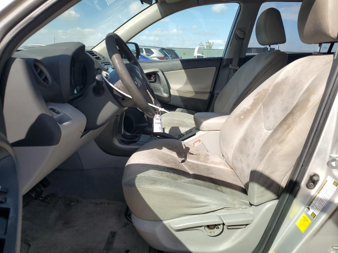 2012 Toyota RAV 4 - Image 7