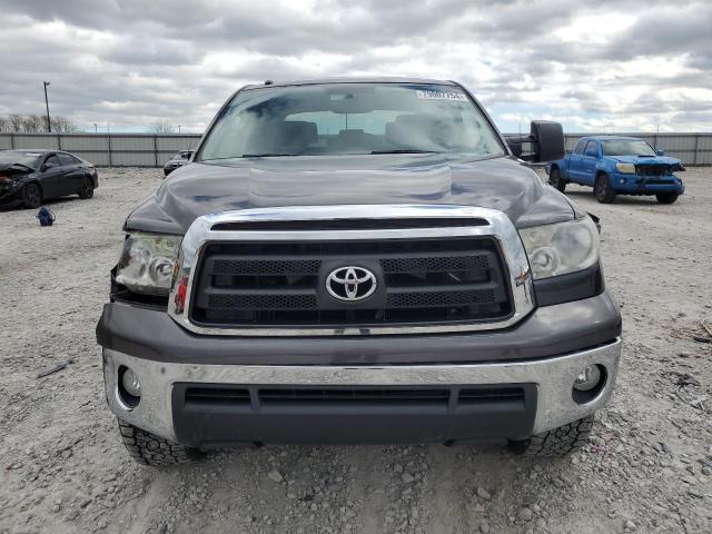 Пікапи TOYOTA TUNDRA 2012 Сірий