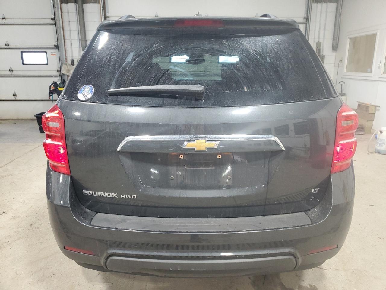 2017 Chevrolet Equinox - Image 6