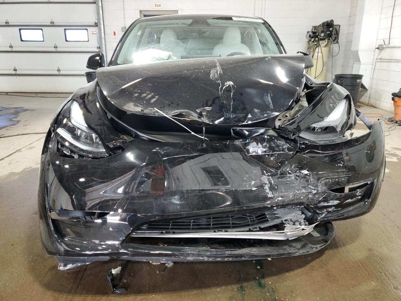 7SAYGAEE6RF182605 Tesla Model Y 2024. Фото: 4