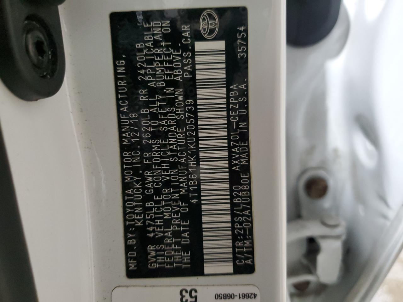 2019 Toyota Camry - Image 12