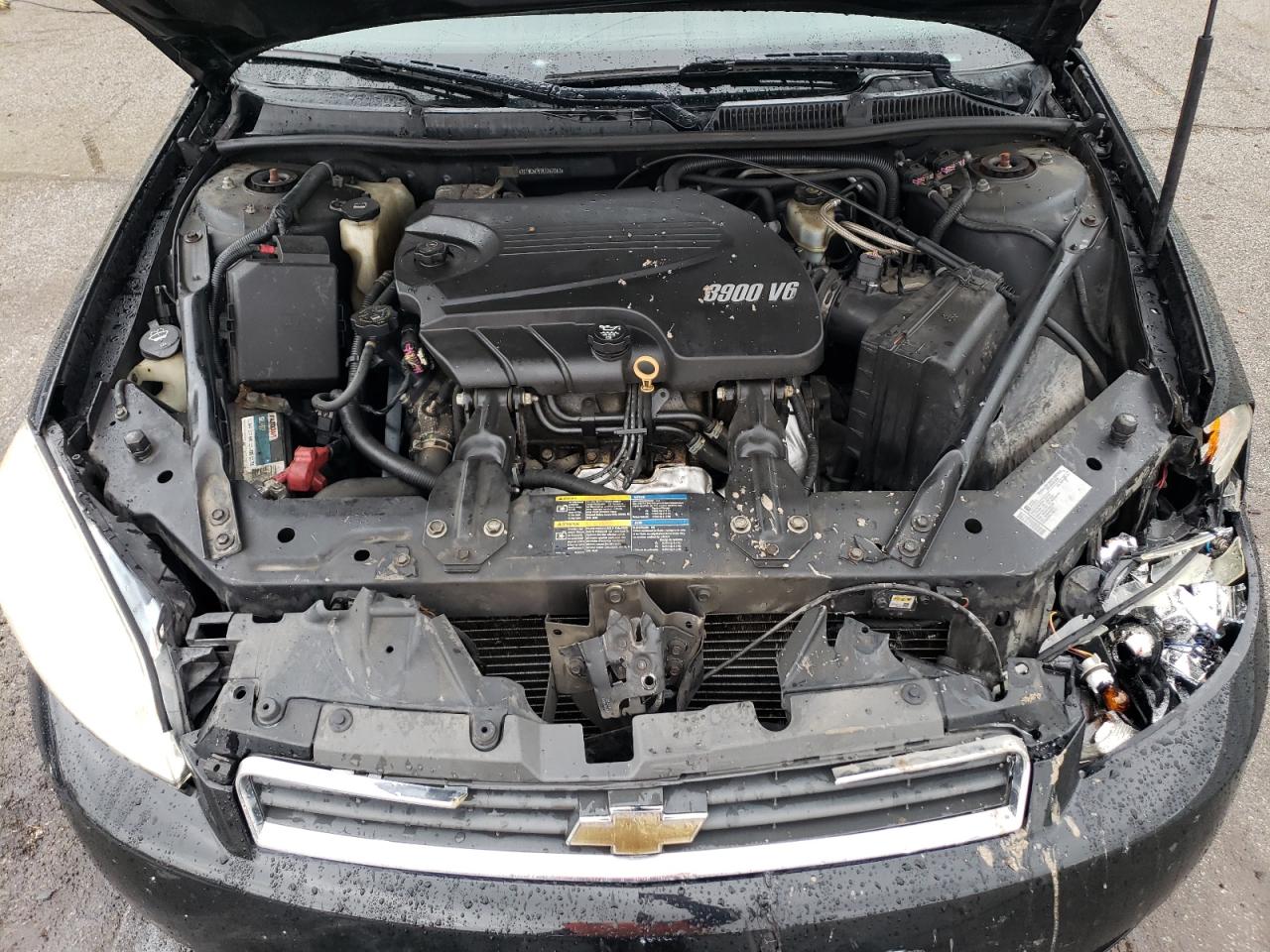 2010 Chevrolet Impala - Image 12