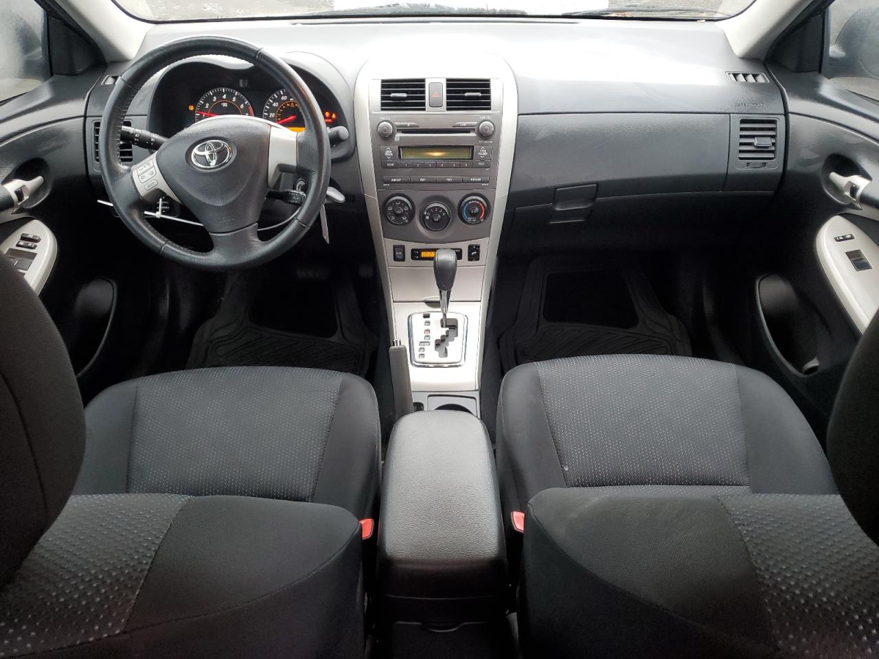 2010 Toyota Corolla - Image 8