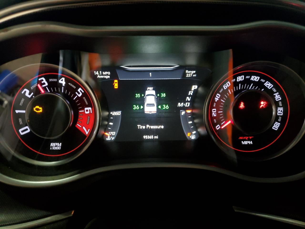 2015 Dodge Challenger - Image 9