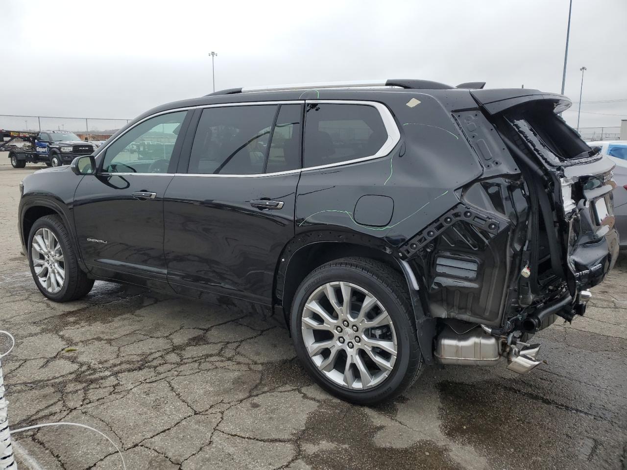 2024 GMC Acadia Denali VIN: 1GKENRKS5RJ200040 Lot: 82106714