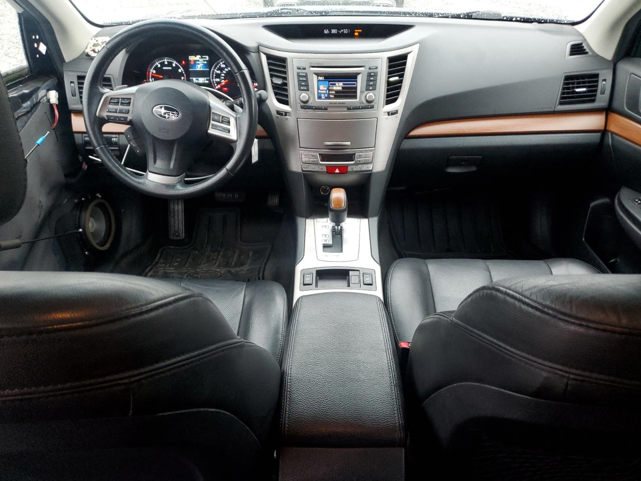 2013 Subaru Outback - Image 8