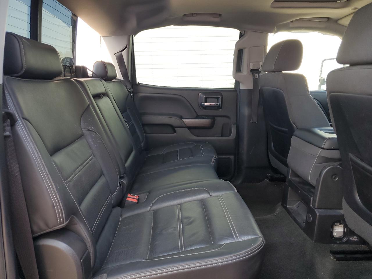 2018 GMC Sierra - Image 10