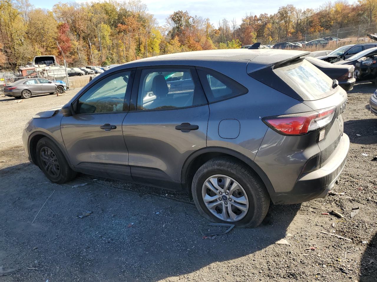2022 Ford Escape - Image 2