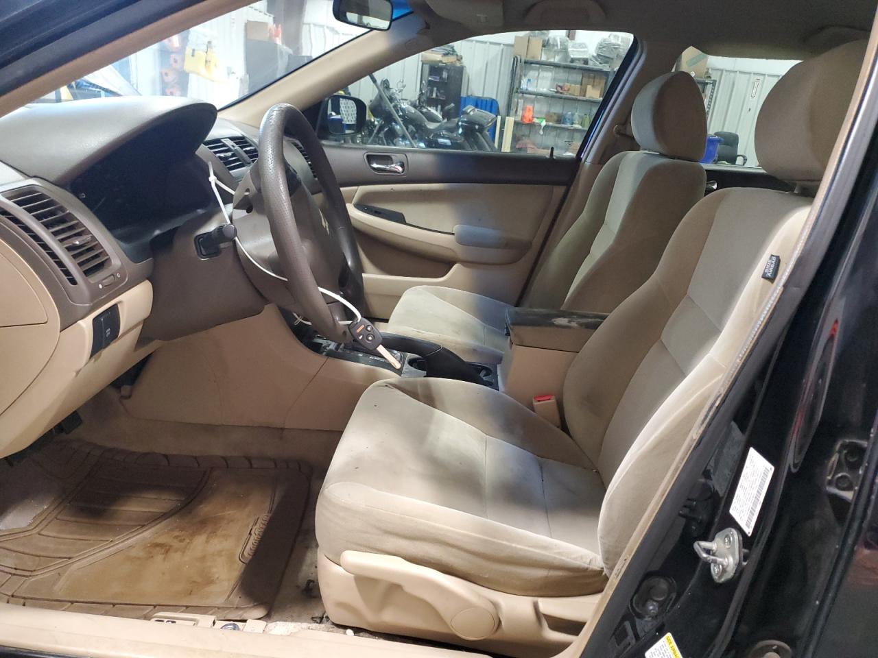 2007 Honda Accord - Image 7