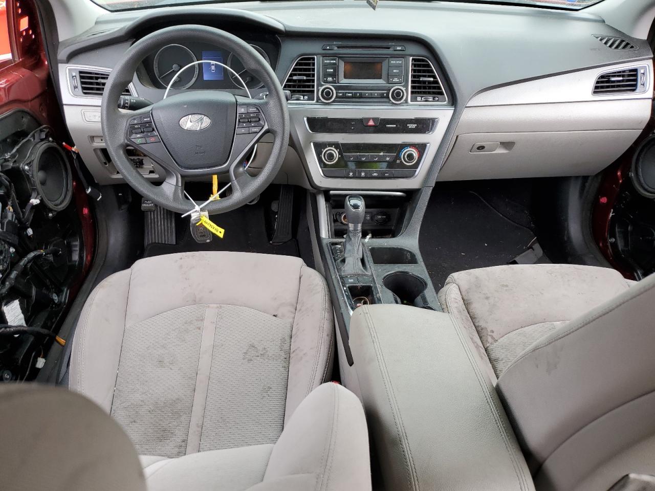 2015 Hyundai Sonata - Image 8